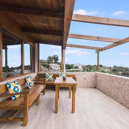 Holiday home Home2book Charming Margarita's House *